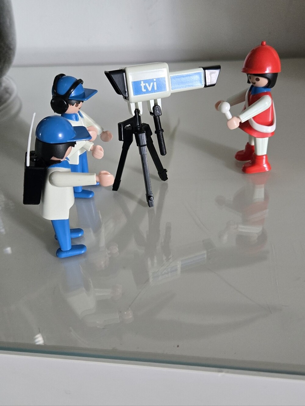 1984 Playmobil 3468 International News